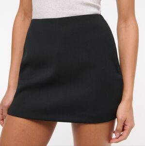 Abercrombie & Fitch Scarlett Skort